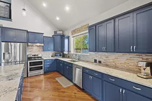 871 Holley Way, Central Point, OR 97502 - Photo 5