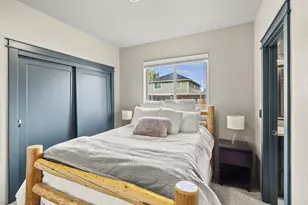 871 Holley Way, Central Point, OR 97502 - Photo 17