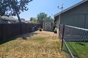 2740 SW Umatilla Ct, Redmond, OR 97756 - Photo 5