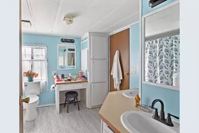 925 Carol Rae, Medford, OR 97501 - Photo 15