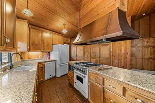 2929 Hwy 238, Jacksonville, OR 97530 - Photo 13