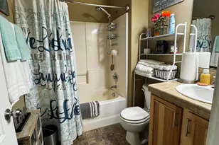 34653 Castle Dr, Chiloquin, OR 97624 - Photo 17