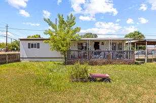 1647 Hope St, Klamath Falls, OR 97603 - Photo 5