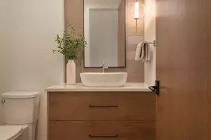 3326 NW Leavitt Ln, Bend, OR 97703 - Photo 31