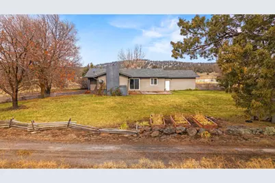 23131 N Poe Valley Road, Klamath Falls, OR 97603 - Photo 7