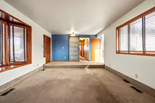 23131 N Poe Valley Rd, Klamath Falls, OR 97603 - Photo 11