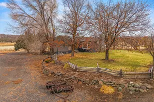 23131 N Poe Valley Rd, Klamath Falls, OR 97603 - Photo 45