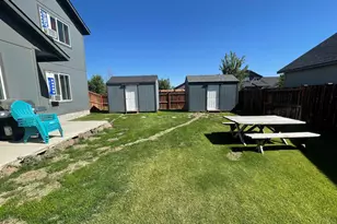 950 NW 26th Wy, Redmond, OR 97756 - Photo 3