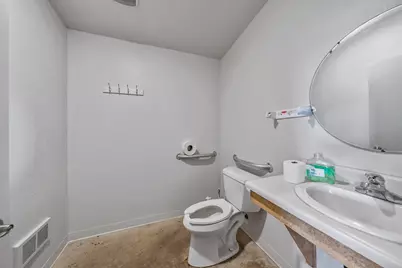 1385 Antelope Road #C2, White City, OR 97503 - Photo 15