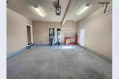 871 Marshall Avenue, Medford, OR 97501 - Photo 41