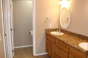 871 Marshall Ave, Medford, OR 97501 - Photo 23