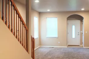 871 Marshall Ave, Medford, OR 97501 - Photo 7