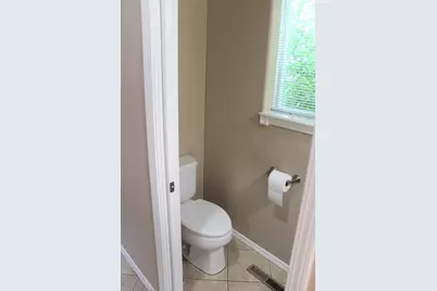 871 Marshall Avenue, Medford, OR 97501 - Photo 15