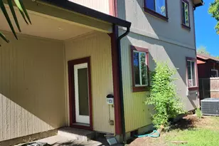 871 Marshall Ave, Medford, OR 97501 - Photo 35