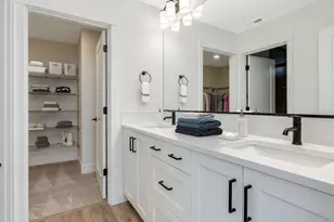 20893 SE Caldera Dr, Bend, OR 97702 - Photo 7