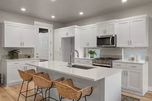 20890 SE Caldera Dr, Bend, OR 97702 - Photo 3