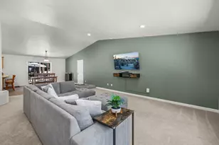 15325 Bear St, La Pine, OR 97739 - Photo 5