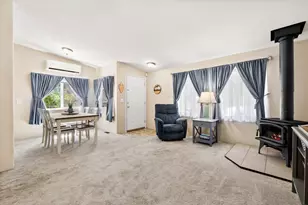 61060 Kings Ln, Bend, OR 97702 - Photo 7