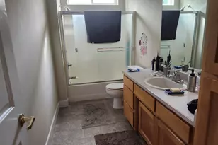 996 Spring Way, Ashland, OR 97520 - Photo 7