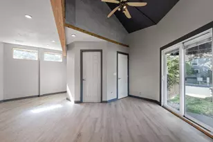 2711 NE Yellow Ribbon Dr, Bend, OR 97701 - Photo 31