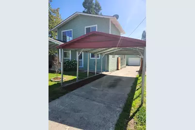 1011 SW I Street, Grants Pass, OR 97526 - Photo 7