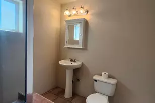 1011 SW I St, Grants Pass, OR 97526 - Photo 45