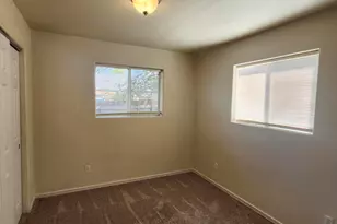 1011 SW I St, Grants Pass, OR 97526 - Photo 35