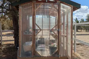 2643 SE Omaha St, Prineville, OR 97754 - Photo 27