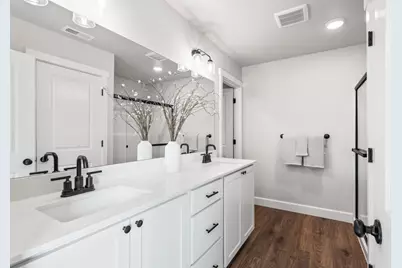 1144 NW Varnish Lane #32, Redmond, OR 97756 - Photo 15