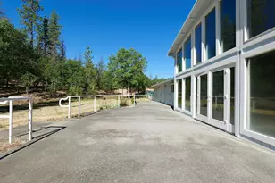 461 Sawyer Rd, Shady Cove, OR 97539 - Photo 41