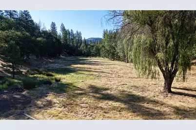 461 Sawyer Road, Shady Cove, OR 97539 - Photo 47