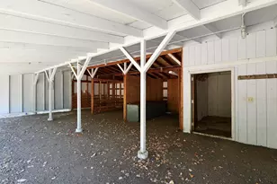 461 Sawyer Rd, Shady Cove, OR 97539 - Photo 7