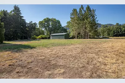 7342 New Hope Road, Grants Pass, OR 97527 - Photo 43