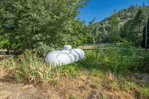 7342 New Hope Rd, Grants Pass, OR 97527 - Photo 33