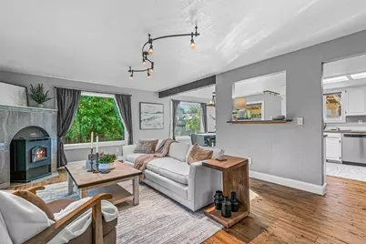 2430 Winslow Park Circle, Medford, OR 97504 - Photo 5