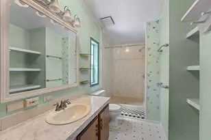 17013 Williams Hwy, Williams, OR 97544 - Photo 17