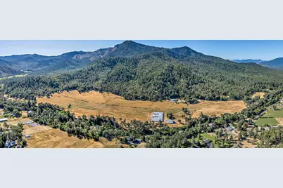 9820 E Evans Creek Road, Rogue River, OR 97537 - Photo 59