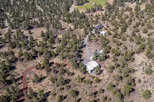 64401 Deschutes Market Rd, Bend, OR 97701 - Photo 37