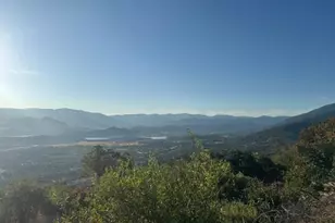 448 Timberlake Dr, Ashland, OR 97520 - Photo 7