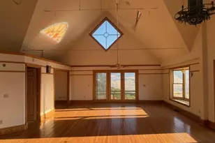 448 Timberlake Dr, Ashland, OR 97520 - Photo 21