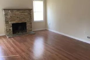 8821 SE Henderson St, Portland, OR 97266 - Photo 3