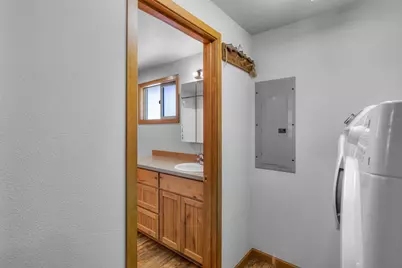 22818 McGrath Road, Bend, OR 97701 - Photo 17