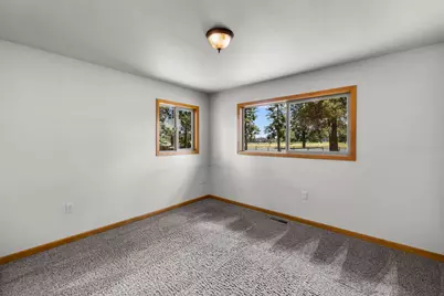 22818 McGrath Road, Bend, OR 97701 - Photo 29