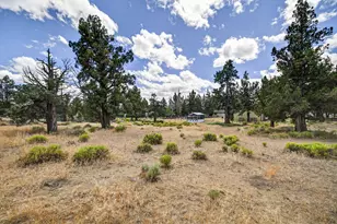 22818 McGrath Rd, Bend, OR 97701 - Photo 51