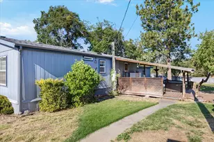 180 Glass Ln, White City, OR 97503 - Photo 19