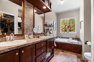 11619 Sun Forest Dr, La Pine, OR 97739 - Photo 19