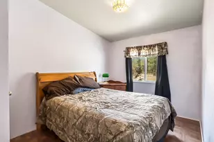 52644 Skidgel Rd, La Pine, OR 97739 - Photo 19