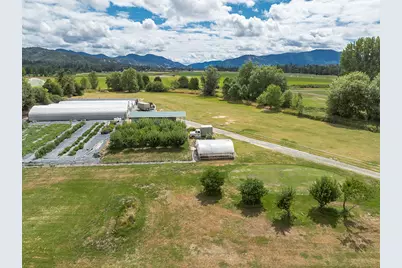 4441 Upper River Road, Grants Pass, OR 97526 - Photo 17