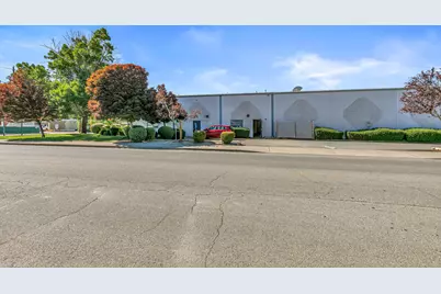 1990 NW Washington Boulevard, Grants Pass, OR 97526 - Photo 33