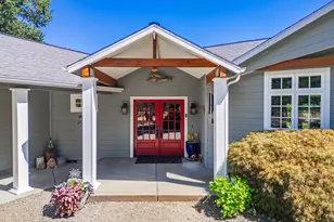 700 Rogue Wood Dr, White City, OR 97503 - Photo 45